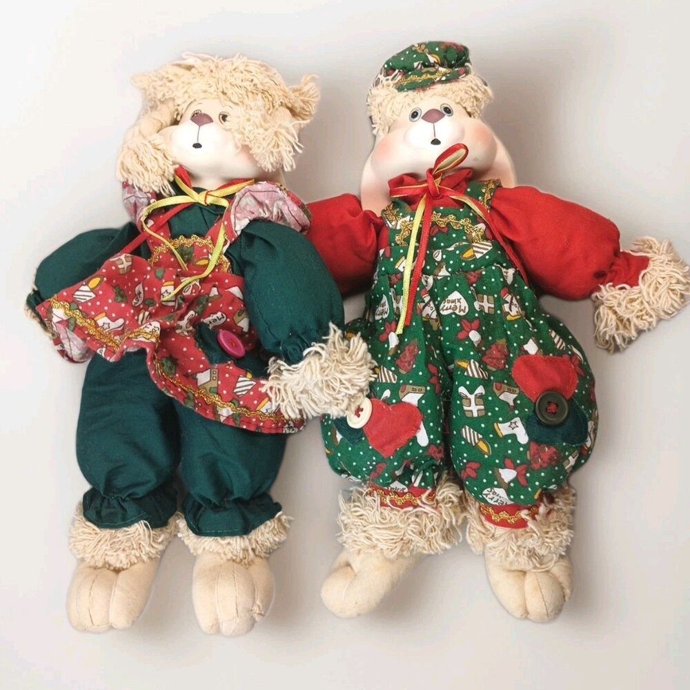 House Of Lloyd Christmas Around the World Hip and Hop Porcelain Bunny‎ Set W/Box